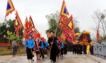 Bình Liêu: Ưu tiên dành nguồn lực cho phát triển văn hóa